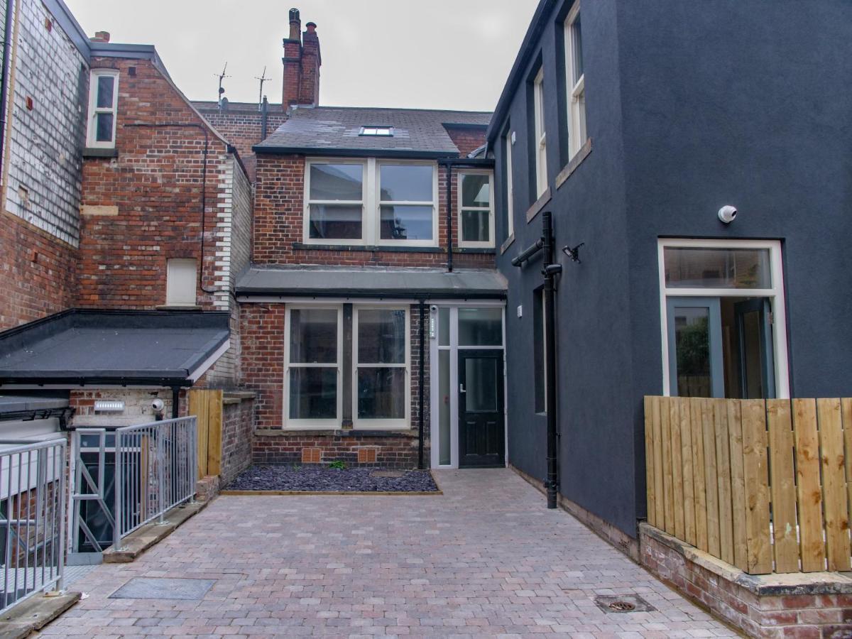 Spacesavers At Figtree Lane Sheffield Exterior photo
